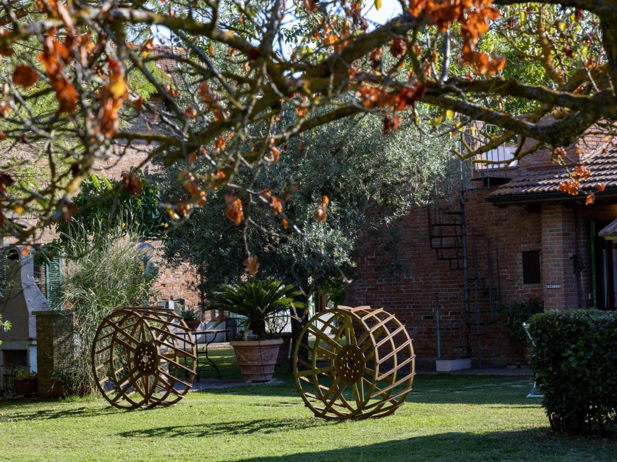 גרוסטו Agriturismo Salcino מראה חיצוני תמונה