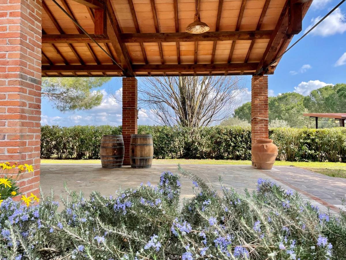 גרוסטו Agriturismo Salcino מראה חיצוני תמונה