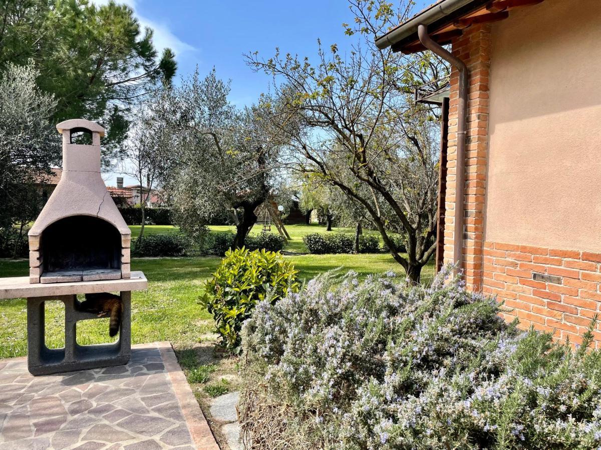 גרוסטו Agriturismo Salcino מראה חיצוני תמונה