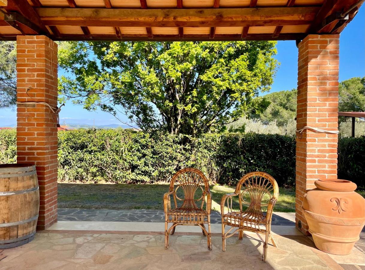 גרוסטו Agriturismo Salcino מראה חיצוני תמונה