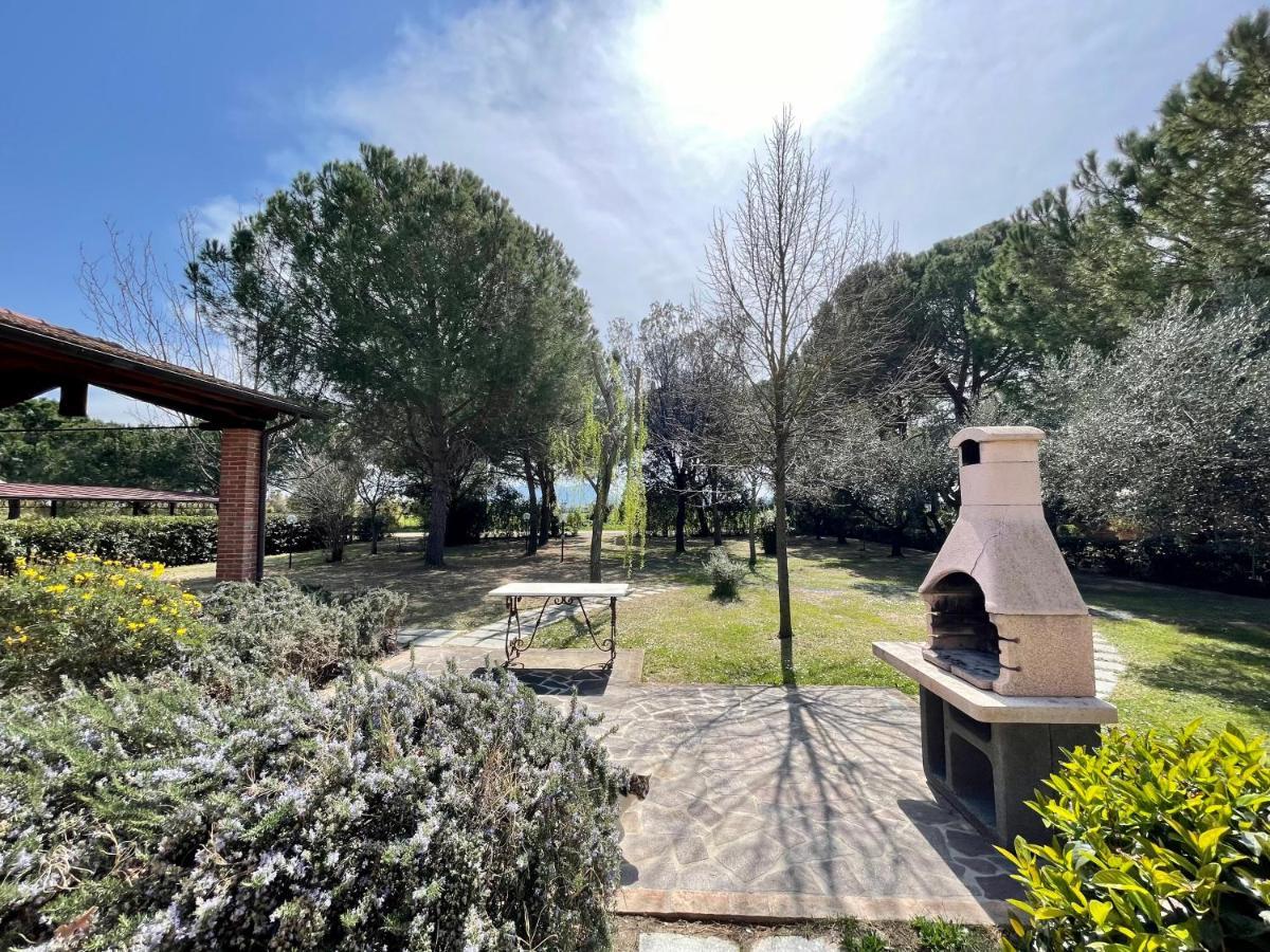 גרוסטו Agriturismo Salcino מראה חיצוני תמונה